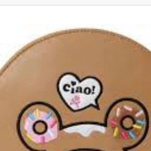 Meet your Posher, Perla